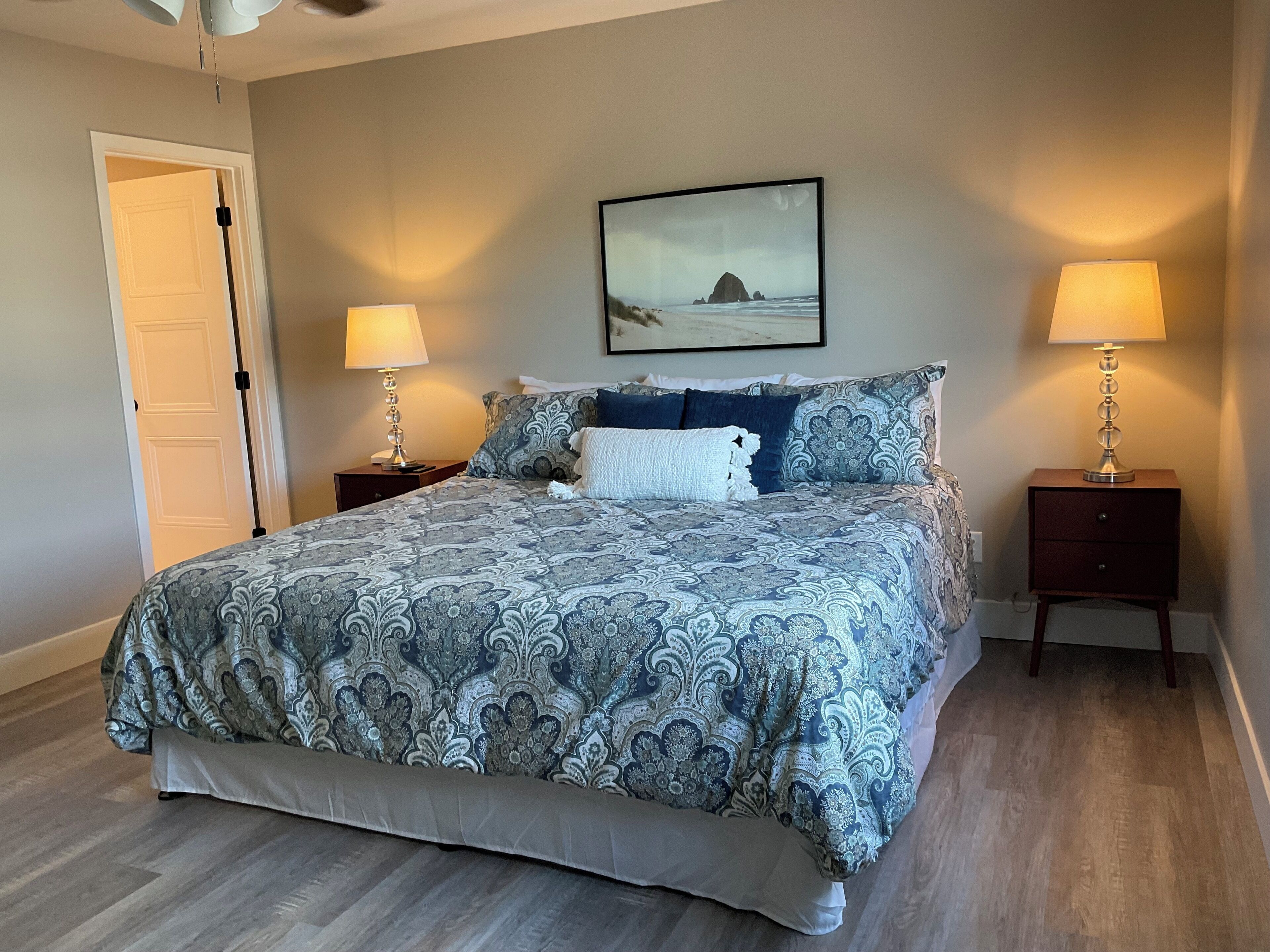 3 chambres, fer et planche à repasser, Wi-Fi gratuit, draps fournis