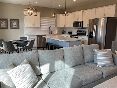 Your own private retreat for all things East Mesa