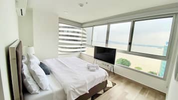 Apartamento Business | 3 dormitorios, escritorio, espacio para trabajar con un portátil