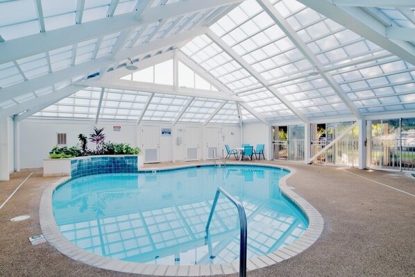 Indoor pool, a heated pool - Perdido Grand 301 | Orange Beach, AL (Orange Beach)