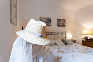 2 chambres, bureau, Wi-Fi gratuit, draps fournis