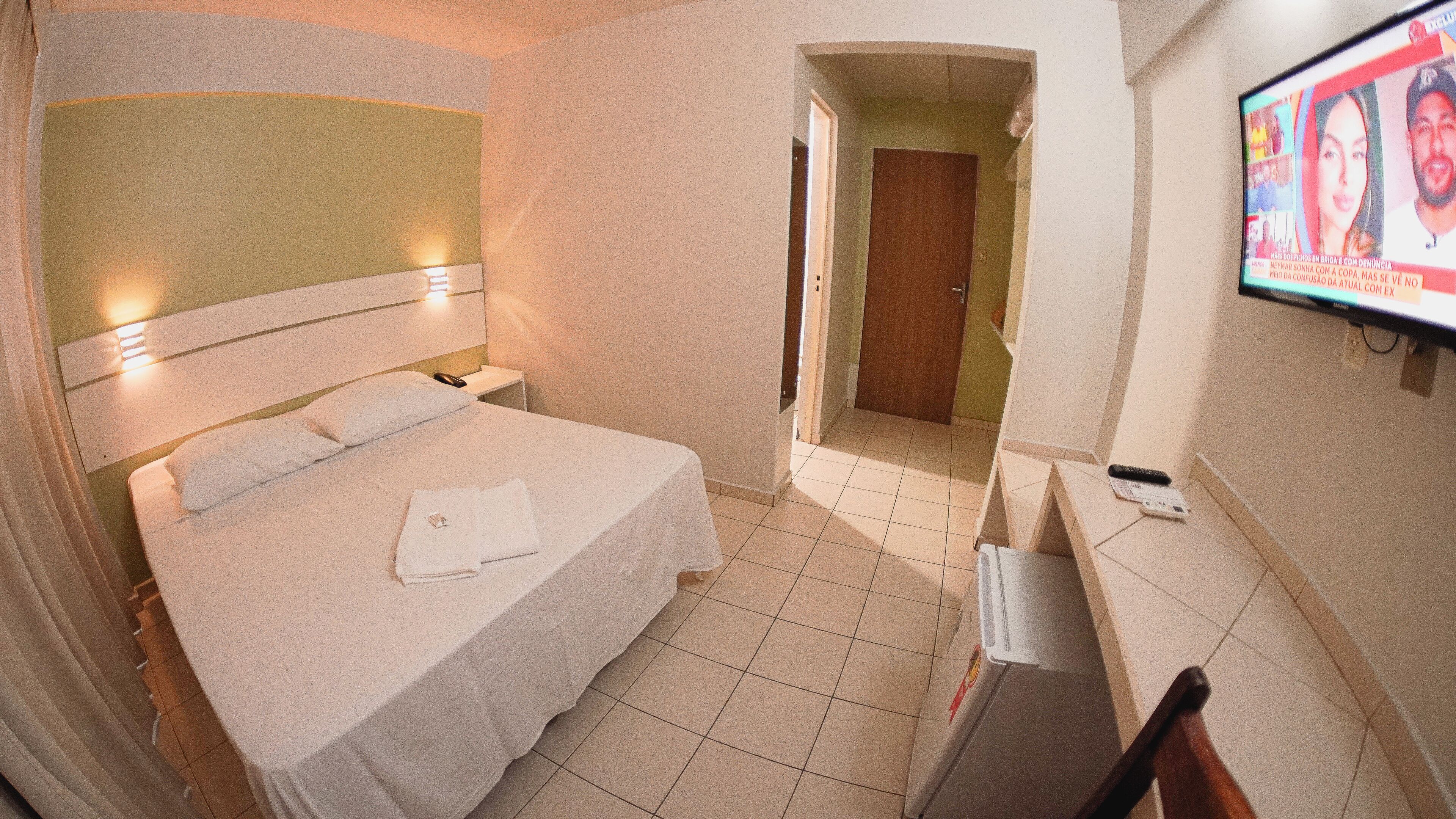 Kamar Bisnis | Meja kerja dan Wi-Fi gratis