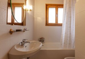 Douche, séchoir à cheveux