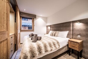 3 bedrooms, WiFi, bed sheets - 100m from ski slopes, 1st floor, balcony, parking, 89m², Morzine (Morzine)