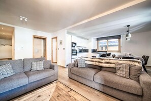 Living area - 100m from ski slopes, 1st floor, balcony, parking, 89m², Morzine (Morzine)