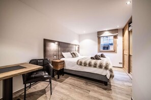 3 bedrooms, WiFi, bed sheets - 20m from resort center, 1st floor, balcony, parking, tv, 89m², Morzine (Morzine)