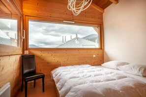 3 bedrooms, WiFi, bed sheets - 2nd floor, view mountain, terrace, tv, 88m², Morzine (Morzine)