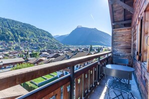 Property grounds - 250m from resort center, 3rd floor, view resort, balcony, parking, tv, ski locker, 45m², Morzine (Morzine)