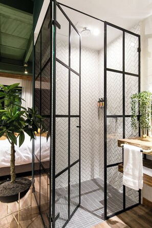 Standard Room | Desk, laptop workspace, free WiFi, bed sheets - Hotel Celestino Boutique (Medellín)