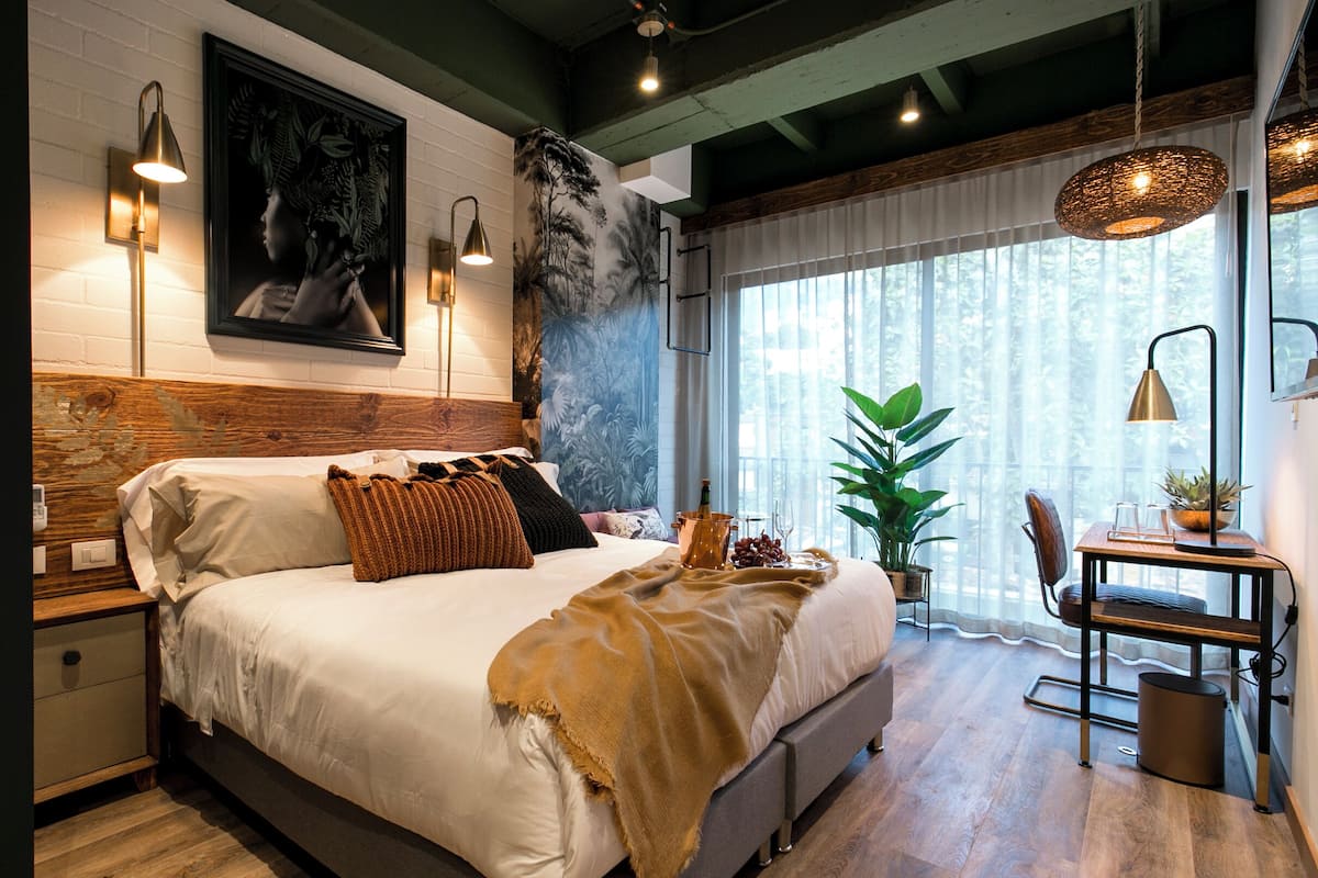 Kamar Superior | Meja kerja, ruang kerja ramah laptop, Wi-Fi gratis, dan seprai linen
