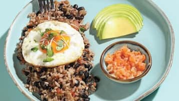 Daily local cuisine breakfast (COP 54000 per person)