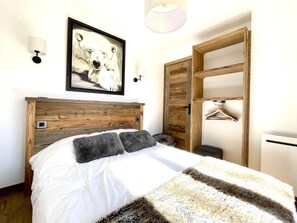 3 bedrooms, WiFi