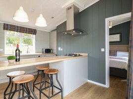 Fridge, dishwasher, electric kettle, toaster