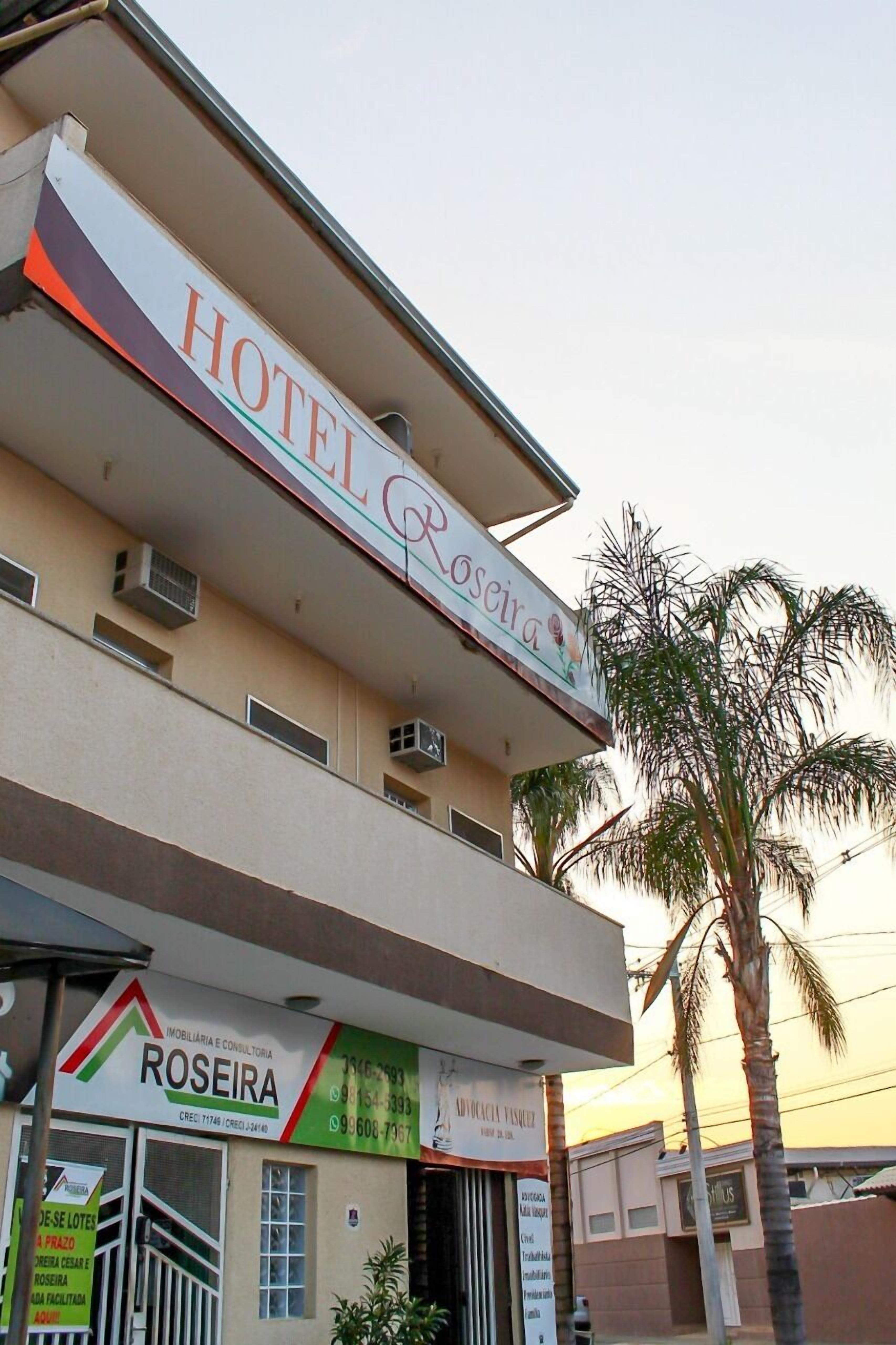 Fachada da propriedade