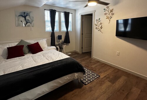 Cozy Cottage Retreat