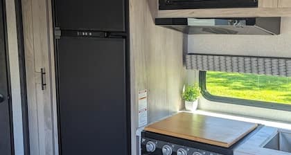 RV Rental 21 - Hartman Center