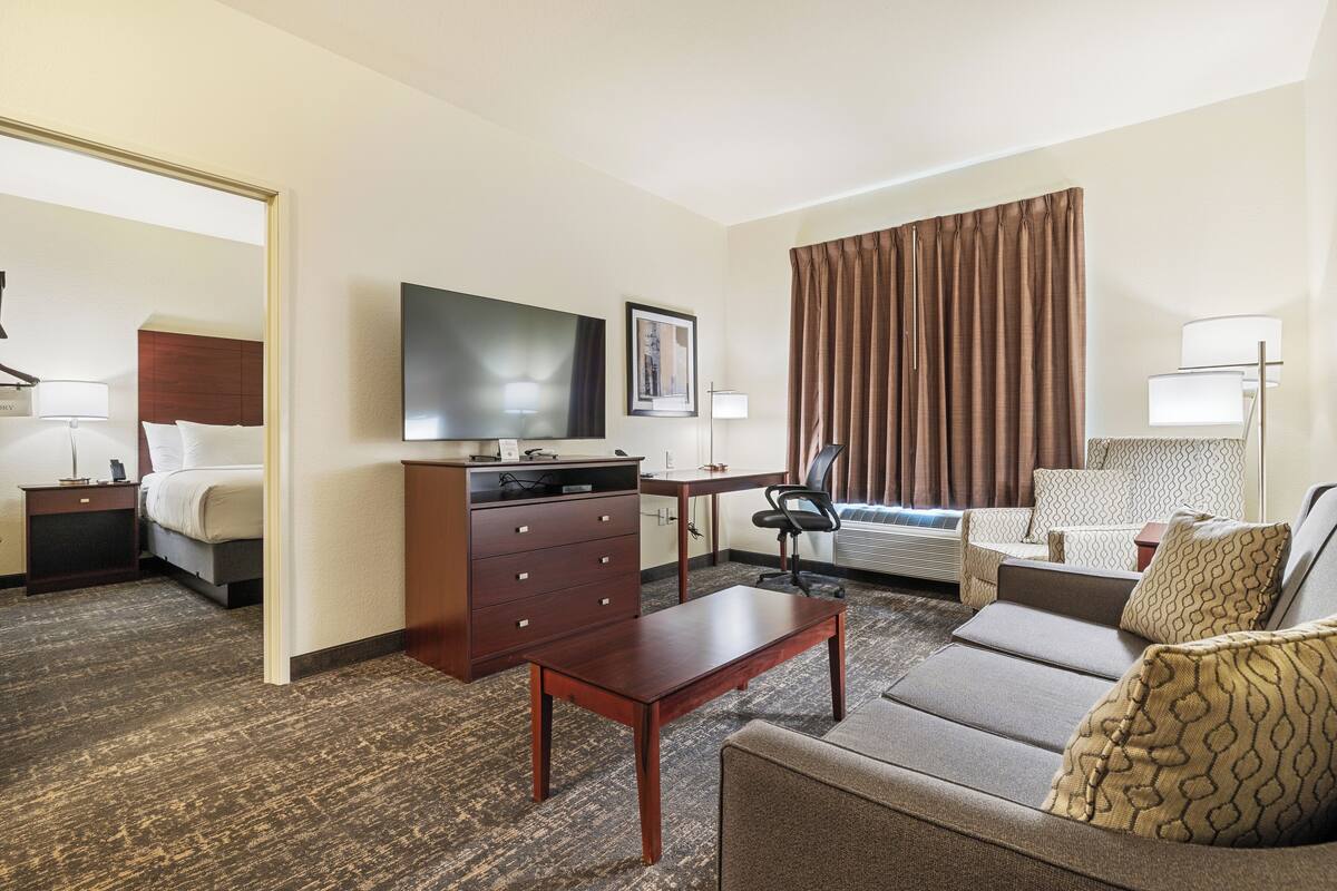 Suite, 1 King Bed with Sofa bed, Non Smoking | 1 bedroom, premium bedding, down comforters, desk