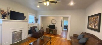 Spacious 2BD/1 Bth in Central-EP

