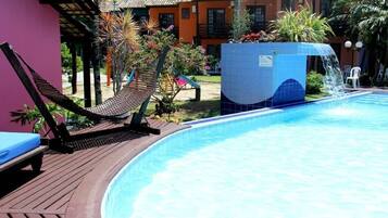 Piscina externa