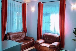 Living area - Perfect Gateway  (Dar es Salaam)