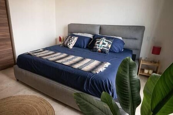 2 chambres, bureau, fer et planche à repasser, Wi-Fi gratuit