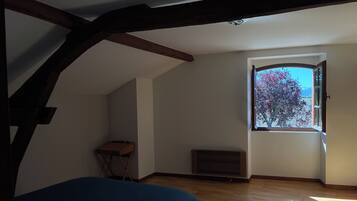 3 chambres, draps fournis