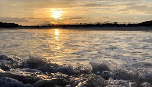 New Home! Free Heated Pool, Short Stroll to Beach