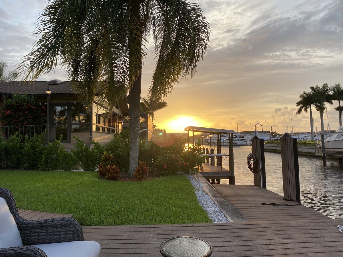 Photo 2 of Near Downtown Naples Canal front with 16,000 Lb boat lift, heated pool. Sleeps10