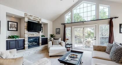 Stunning Luxury Villa with Incredible Amenities!