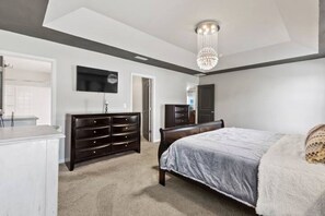 3 bedrooms - Peaceful Park House (Midland)