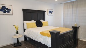 4 chambres, bureau, fer et planche à repasser, Wi-Fi