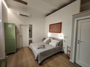 2 chambres, bureau, fer et planche à repasser, Wi-Fi gratuit
