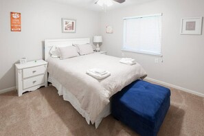 2 chambres, bureau, lit de bébé portatif, Wi-Fi