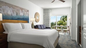 2 bedrooms, desk, iron/ironing board, travel cot - 𝐅𝐢𝐧𝐝𝐢𝐧𝐠 𝐌𝐞𝐢𝐥𝐢 Beachfront Ocean Pointe Resort Oasis+Amenities, 2BR (Palm Beach Shores)