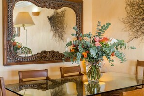 Dining - LUNA BAY HOME RETREAT with a view of Porto Luna Bay, 2 km from Villasimius (VILLASIMIUS)