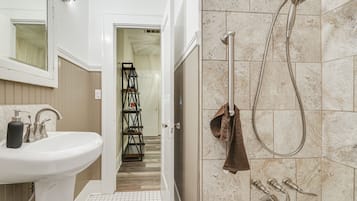 Hair dryer, towels