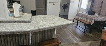 Powell Paradise Antelope canyon/Lake Powell Dog Friendly, Gated, Boat/RV parking