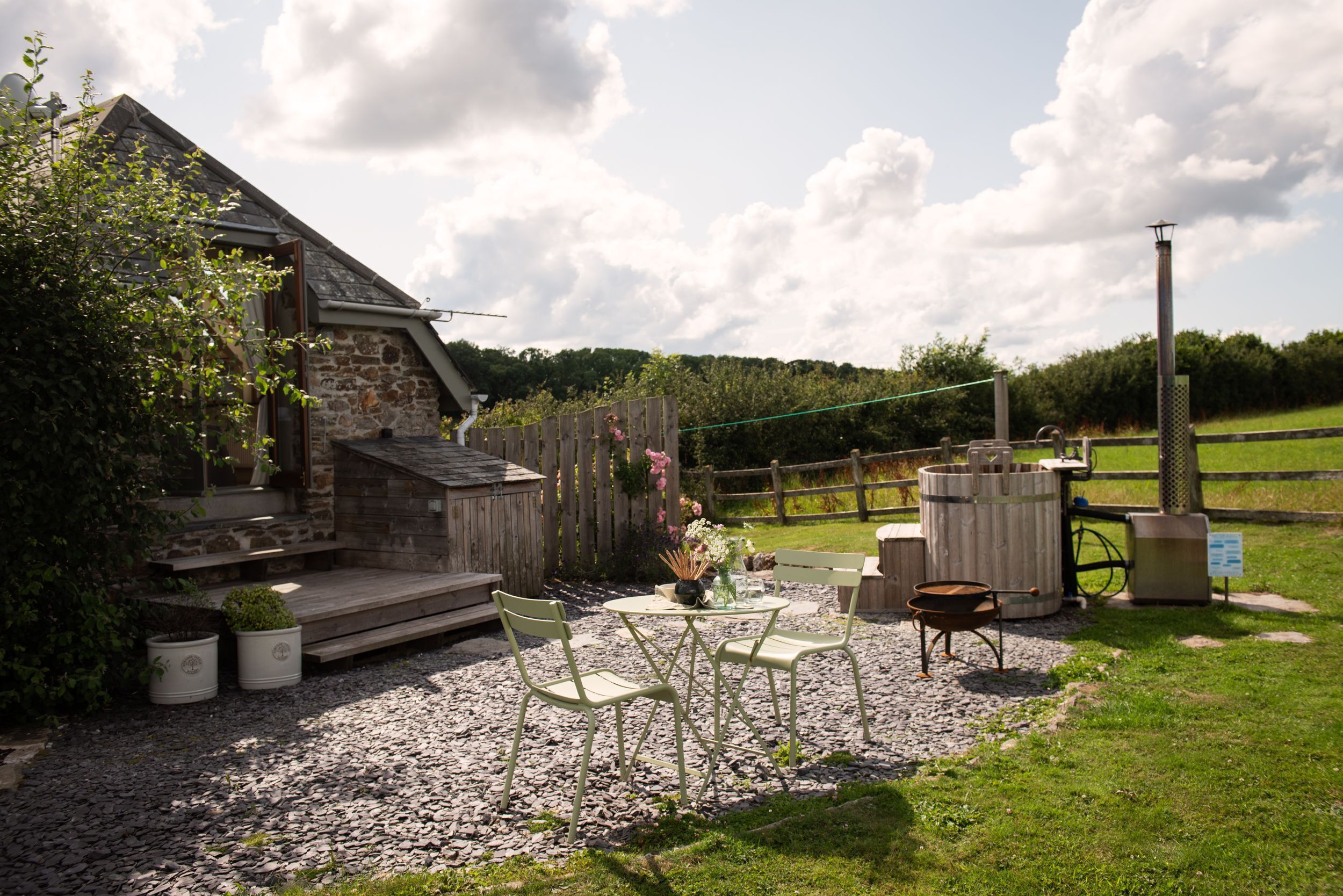 Little Wren -  a cottage that sleeps 2 guests  in 1 bedroom