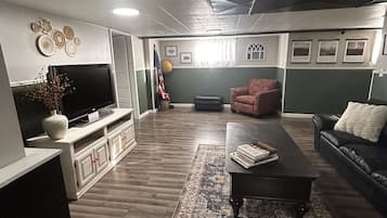 TV