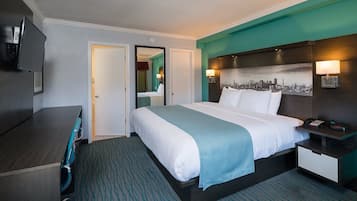 Standard Room, 1 Queen Bed, Non Smoking | Down comforters, free WiFi, bed sheets