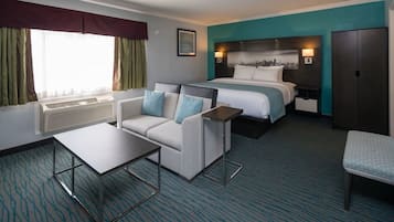 Junior Room, Non Smoking | Down comforters, free WiFi, bed sheets