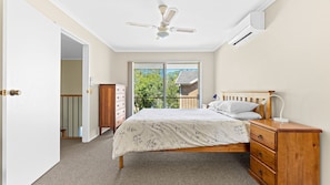 2 bedrooms