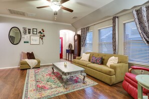 TV, DVD player - Patio, Pergola & Pool Access: Aubrey Retreat! (Aubrey)