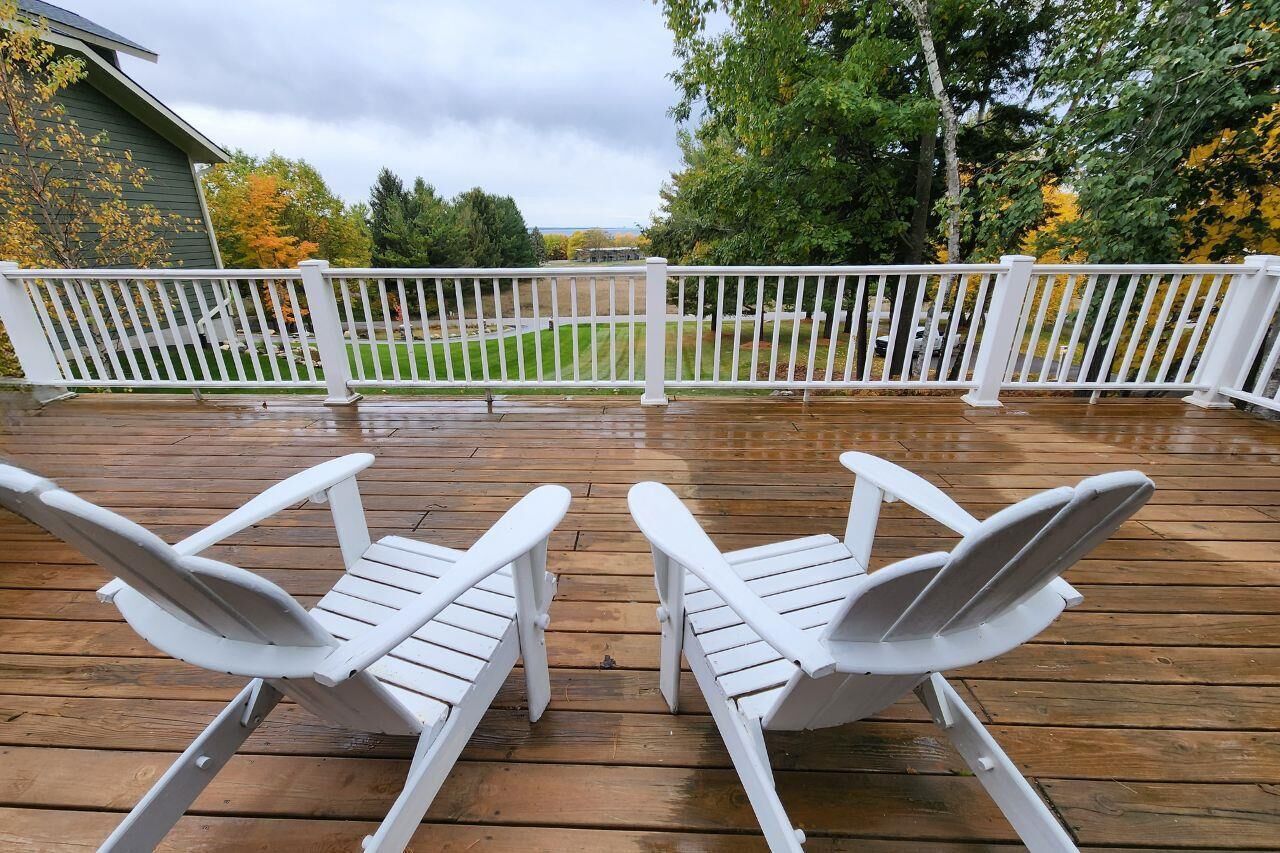3 Br Private Vacation Home Vacation Rental In Harbor Springs, Michigan