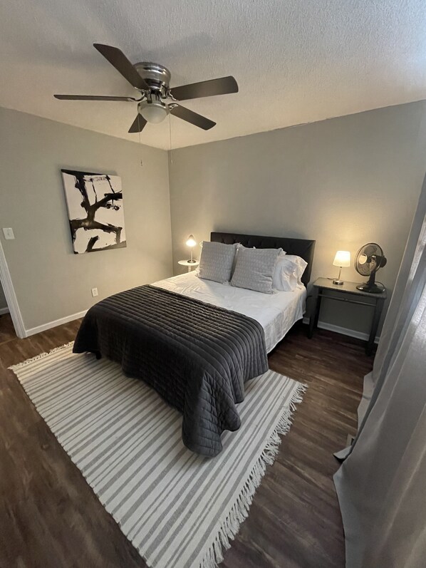 3 bedrooms, iron/ironing board, free WiFi, bed sheets