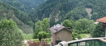 Apartment 'Casa Felice Venas' with Mountain View, Balcony and Wi-Fi