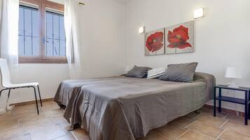 3 chambres, Wi-Fi gratuit, draps fournis
