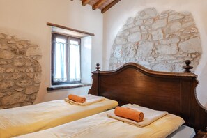 2 camere, Wi-Fi gratuito, lenzuola