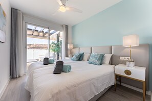 3 chambres, fer et planche à repasser, Wi-Fi gratuit, draps fournis