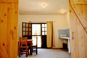 Dining - Nice Apartment with swimming pool in San Pedrito Area, free parking locked (El Pescadero)